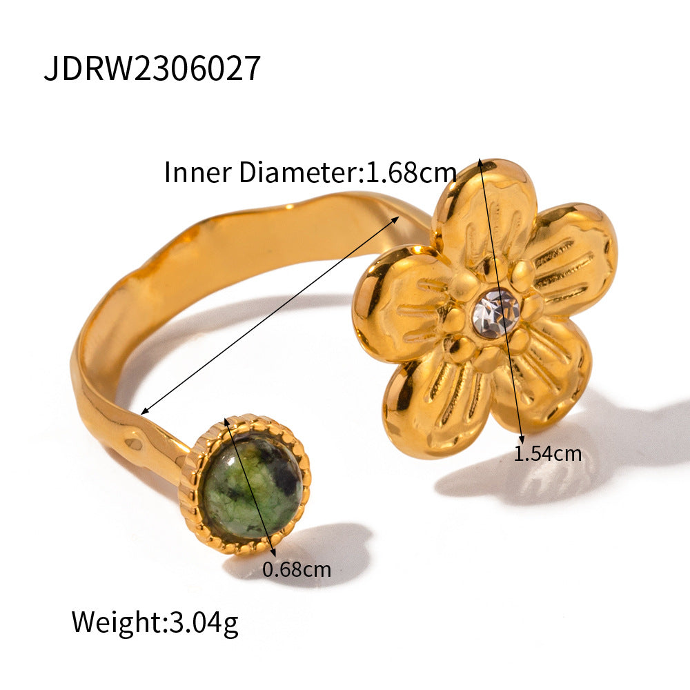 Collana pendente geometrica in acciaio al titanio con finitura placcata da donna, catena leggera di lusso per maglione