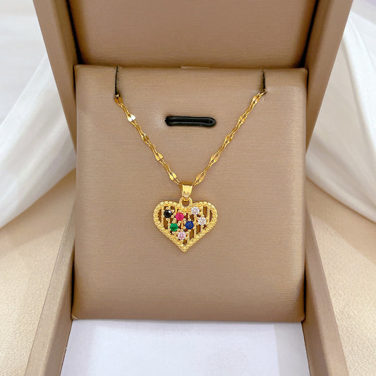 Collana Pendente a Cuore da Donna in Acciaio al Titanio con Strass di Lusso, Catena Regolabile, Gioielli Eleganti per la Clavicola per Matrimoni ed Eventi Formali