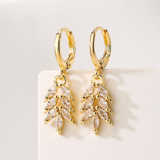Pendientes Geométricos Minimalistas para Mujer Hechos de Latón con Baño de Oro de 18K e Incrustaciones de Circones