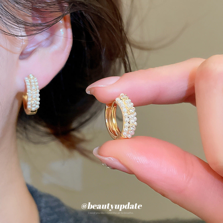 Elegantes Pendientes de Perlas Redondas Multicapa estilo Francés con Incrustaciones de Circones para Mujer