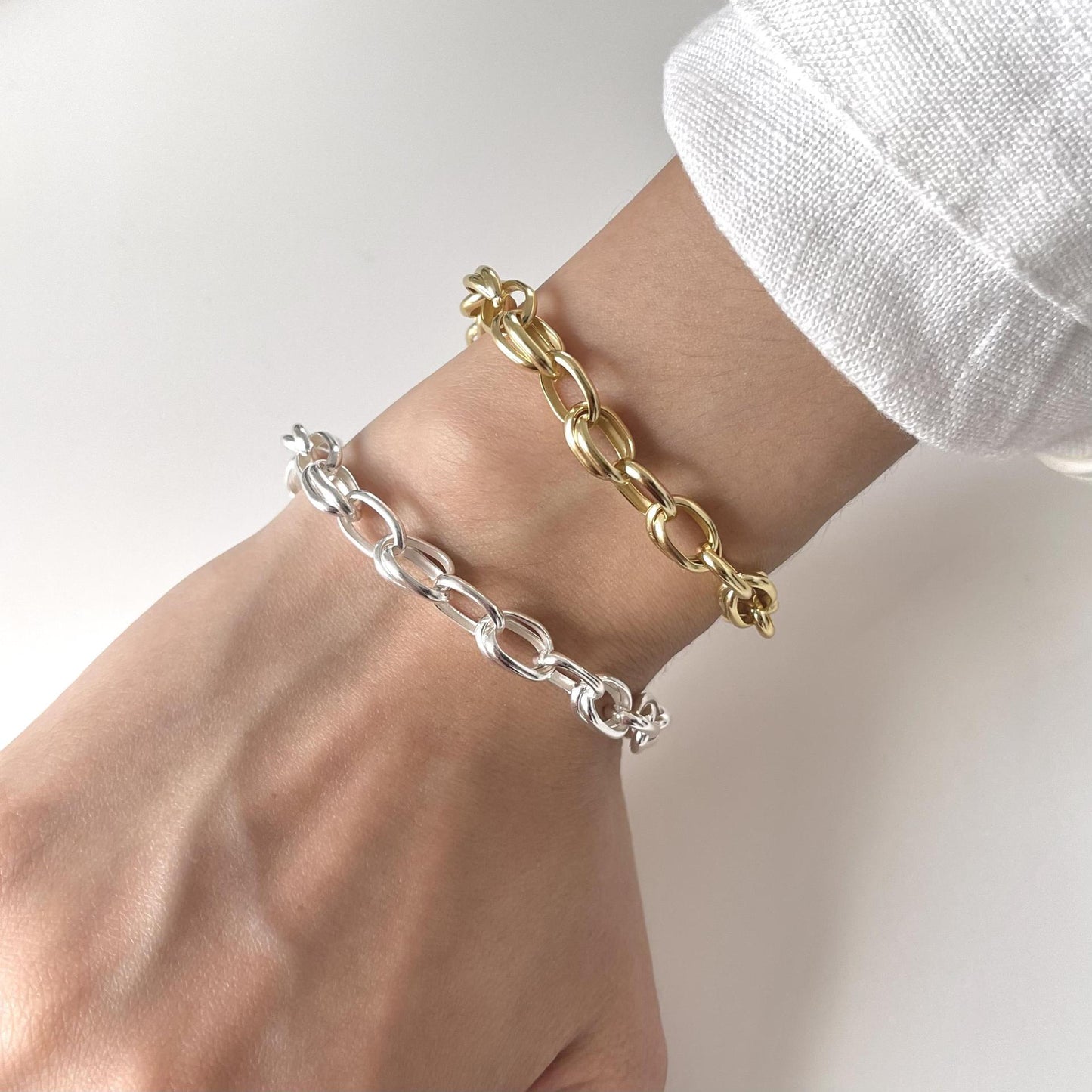 Bracciale da donna placcato in argento sterling 925 con stella minimalista e delicata