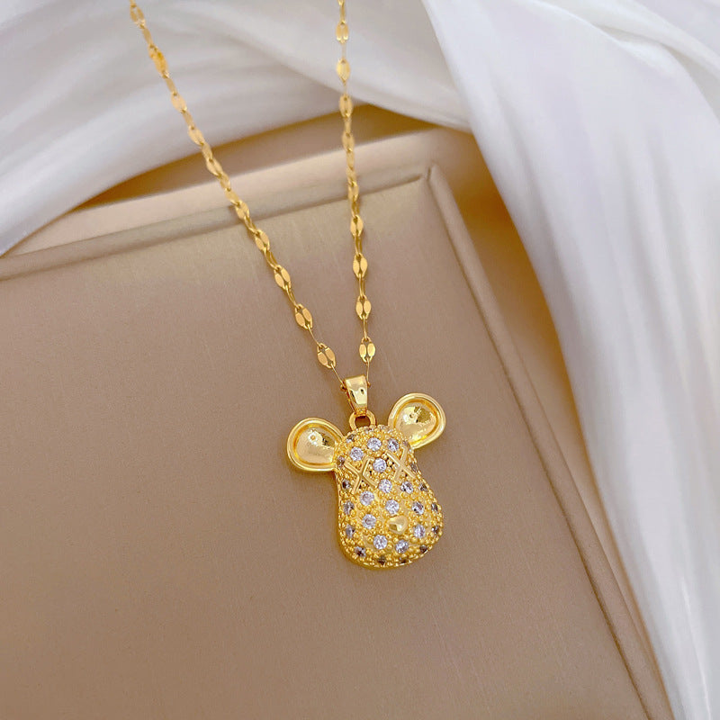 Collar con Colgante Minimalista Geométrico de Cabeza de Ratón de Acero Titanio con Incrustaciones Completas de Diamantes de Imitación para Mujeres y Hombres