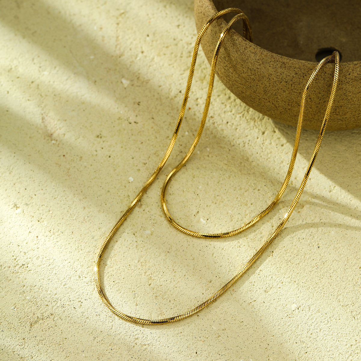 Minimalist Geometric Stainless Steel Necklace with 18K Gold Plating for Women