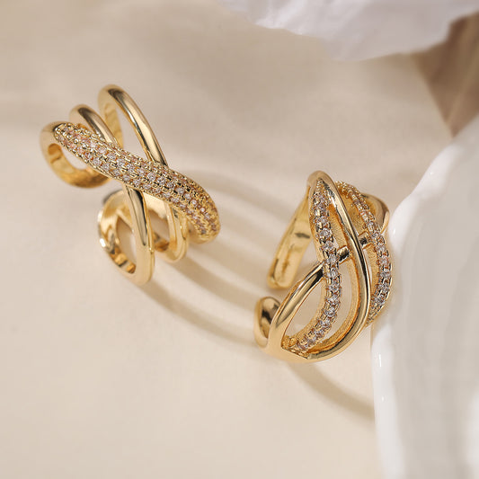 Anillo Abierto Geométrico Hueco Minimalista para Mujer en Latón con Baño de Oro de 18K e Incrustación de Zirconia