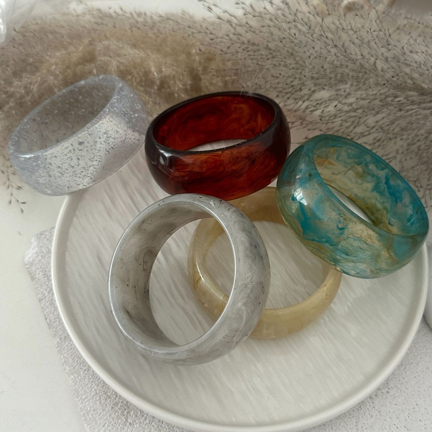 Bracciale in acrilico geometrico irregolare