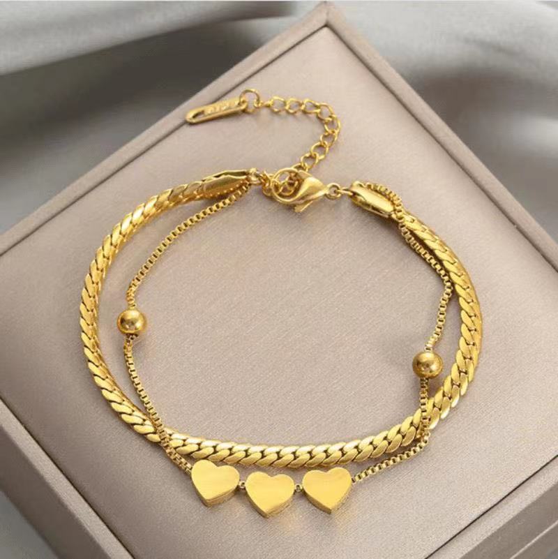 Fashionable 18K Plated Titanium Steel Double Layer Heart Shape Bracelet for Women