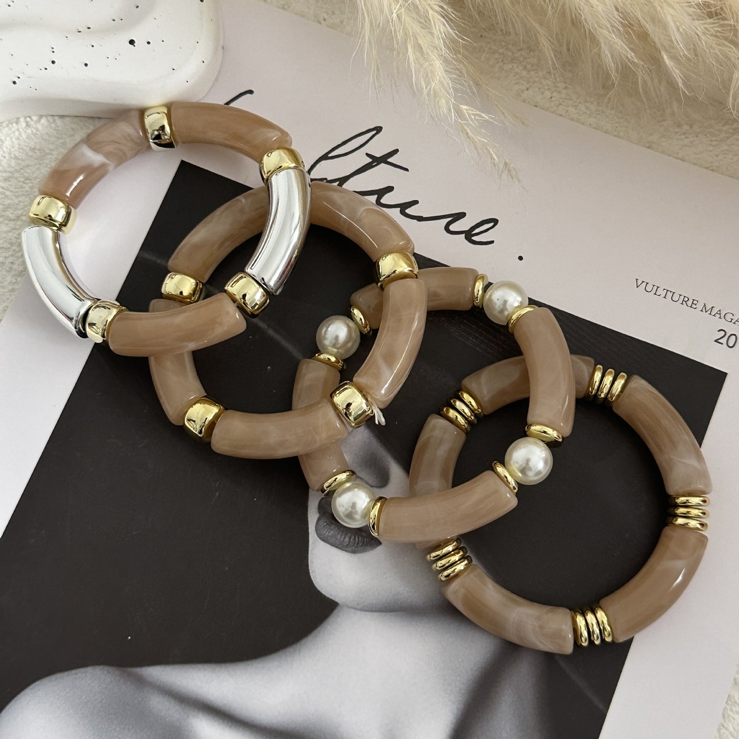 Fashion Vintage Geometric Acrylic Drip Oil Curved Tube Bracelet