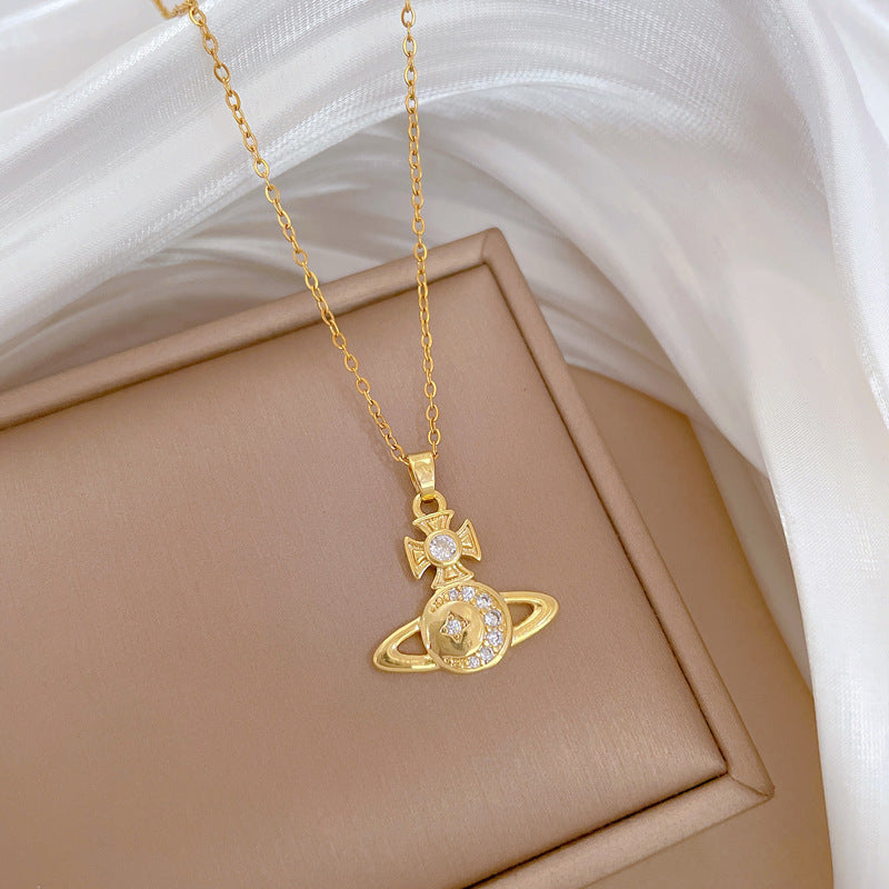 Collana con Ciondolo a Croce Minimalista in Acciaio al Titanio con Intarsio di Strass per Donne e Uomini, Delicata Catena per Clavicola