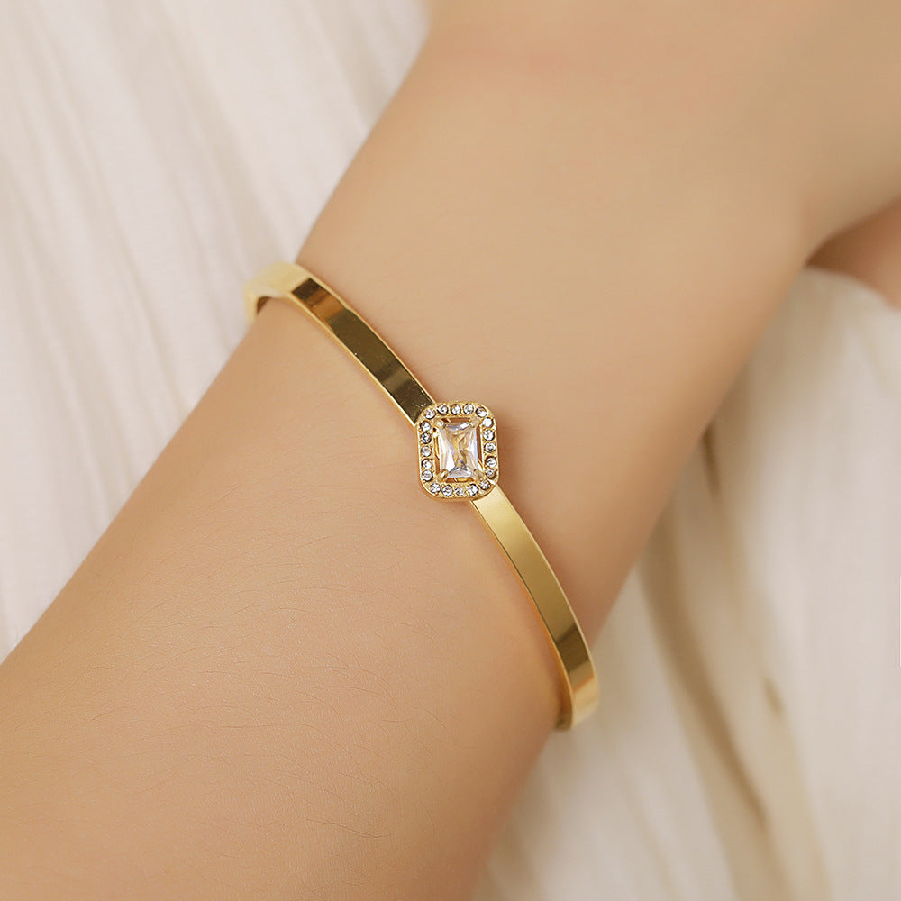 Minimalist Round Geometric Cubic Zirconia Plated Stainless Steel Bracelet for Women