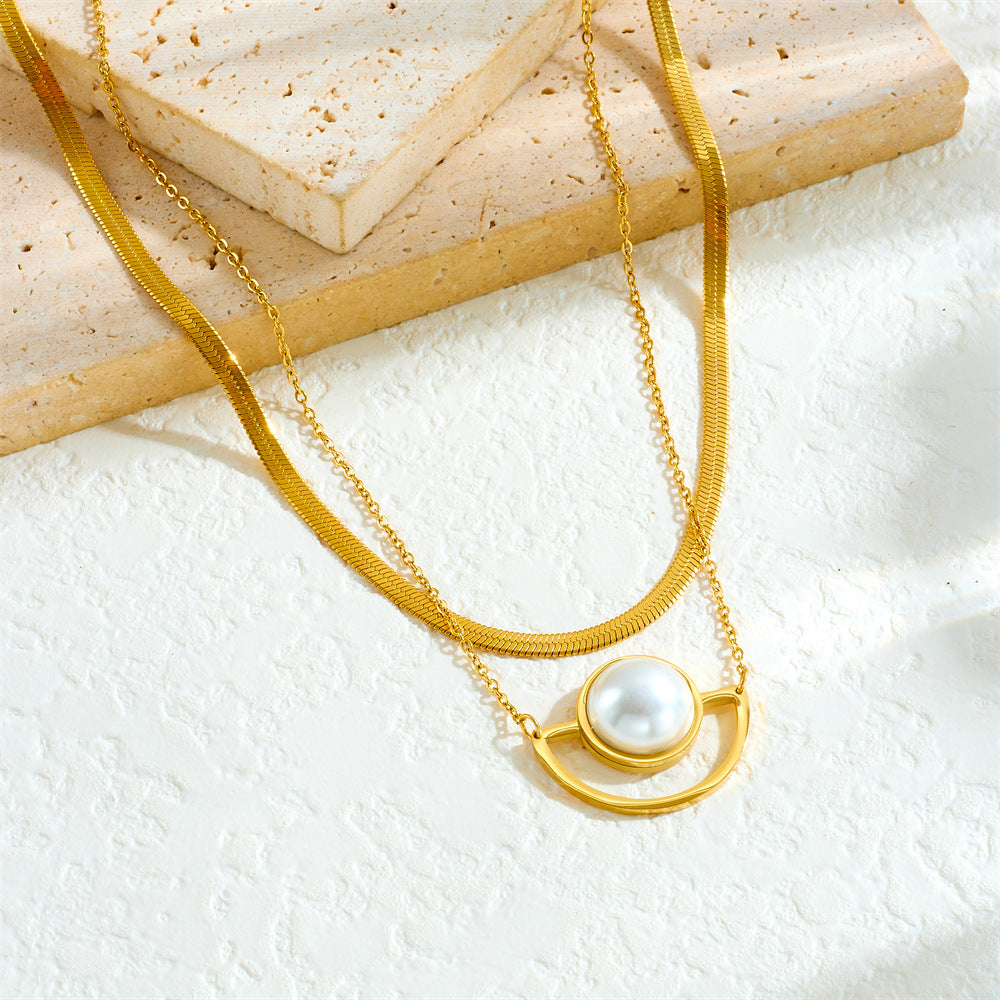 Elegant Gold Plated Stainless Steel Fan Shape Pearl Inlay Blade Chain Necklace