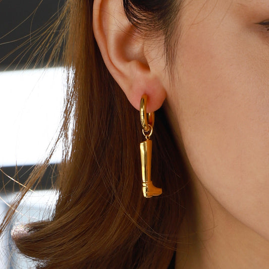 Orecchini da donna alla moda a forma di stivale geometrico in acciaio inossidabile placcato oro 18K
