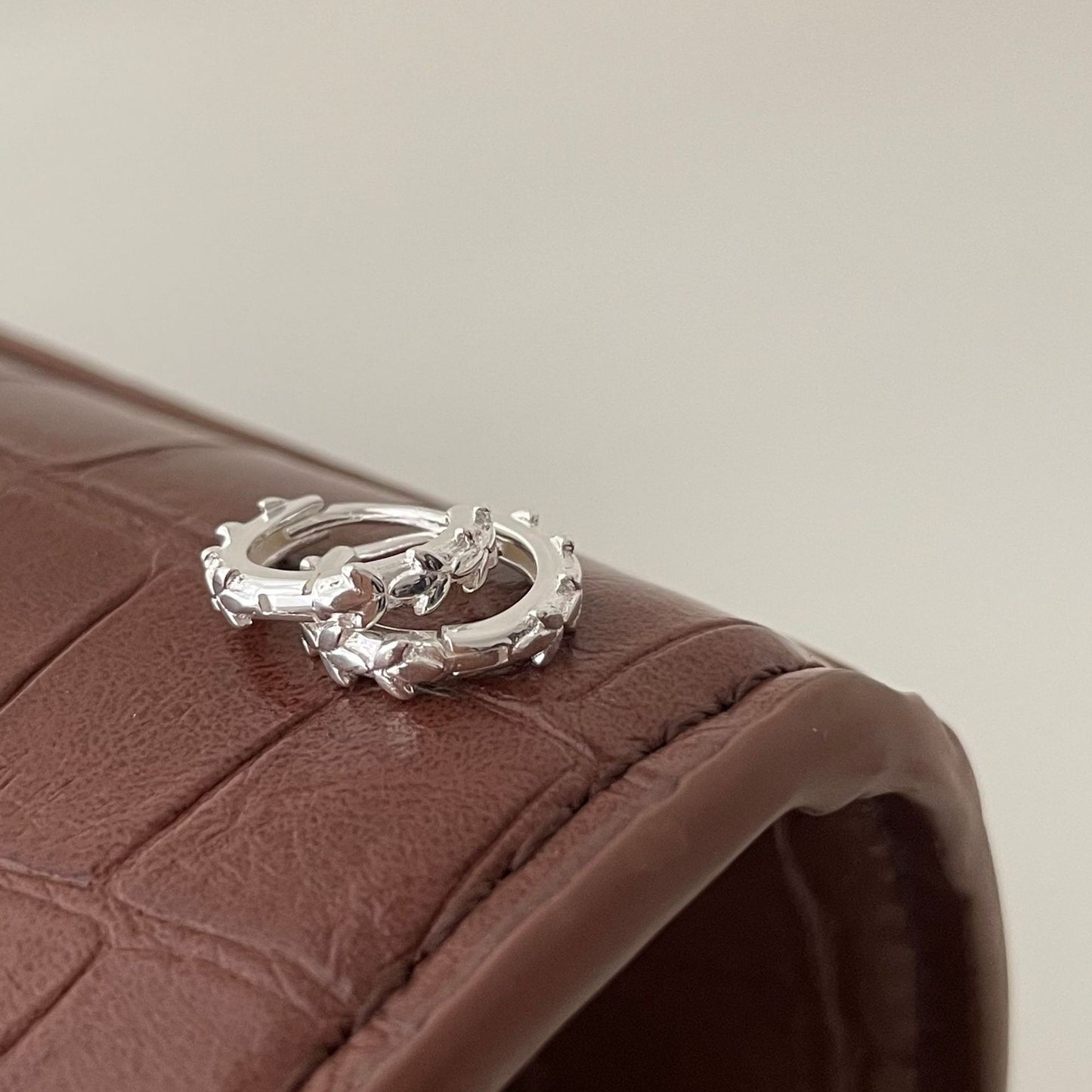 Minimalist Sweet 925 Sterling Silver Leaf Hoop Earrings Handmade