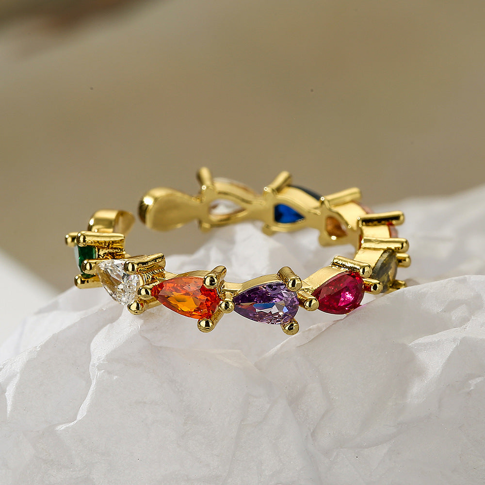 Minimalist Elegant Geometric Copper Ring with Gold Plating and Zircon Inlay for Women