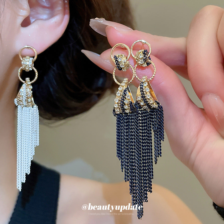 Pendientes de borla con formas geométricas con incrustaciones de diamantes de imitación en aleación y acero inoxidable para mujer, estilo de lujo minimalista y a la moda