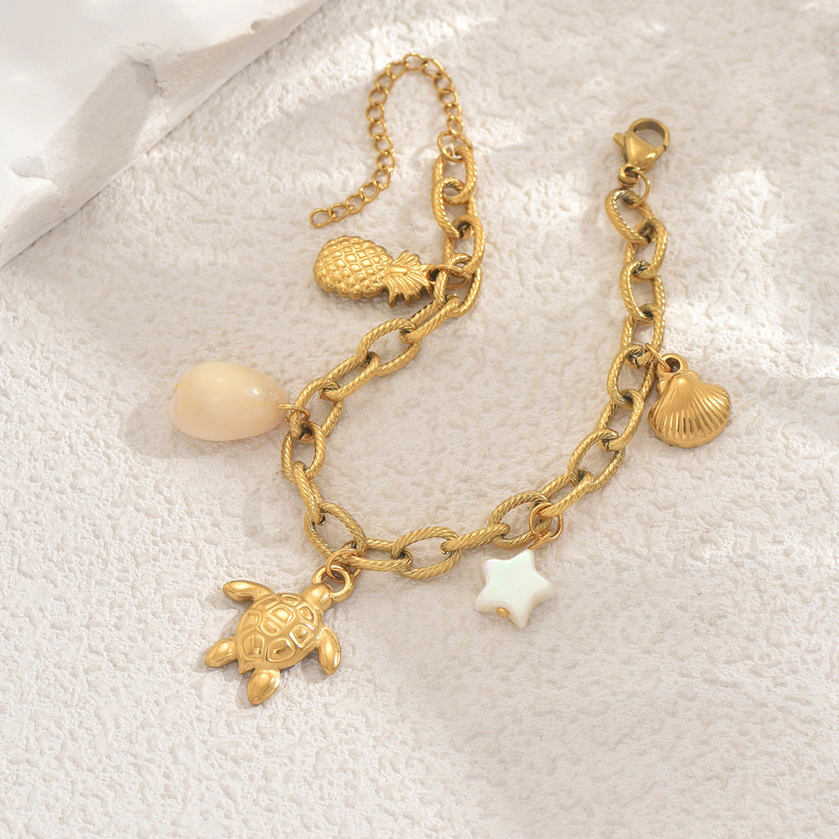 Ocean-Themed Women's Bracelet with Star and Turtle Shapes in Zinc Alloy with Plated Finish