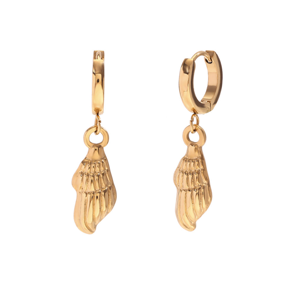 Pendientes Minimalistas de Tortuga, Caballito de Mar y Delfín de Moda en Acero Inoxidable con Baño de Oro de 18K para Mujer
