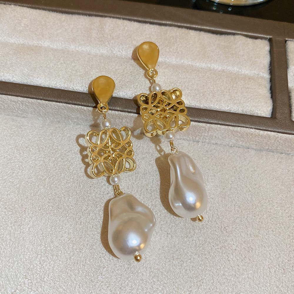 Vintage-Style Dripping Water Drop and Geometric Earrings in Alloy with Rhinestone Inlay for Women