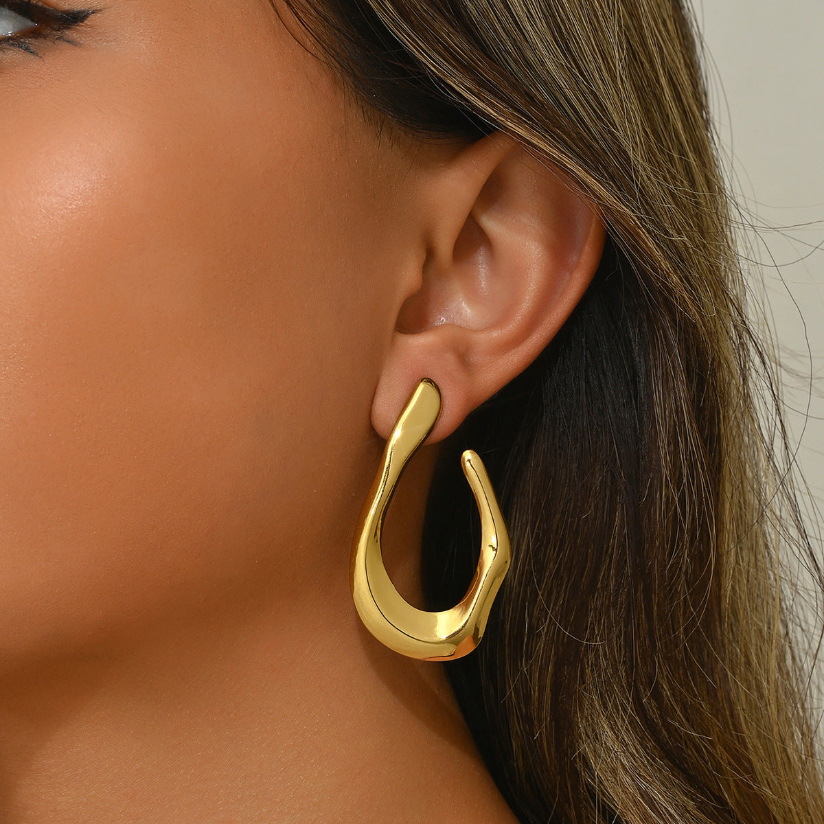 Vintage Luxury Geometric U-Shape Irregular Stamping Stainless Steel Earrings