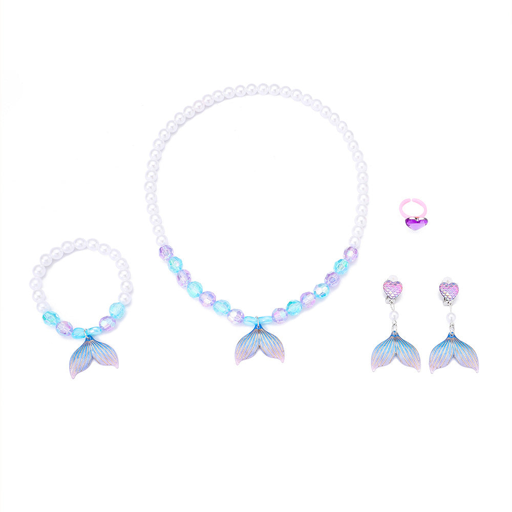 Set collana da sirena in cartone animato per bambini con pendente in acrilico, conchiglia in resina e ciondolo a delfino su catena di perline