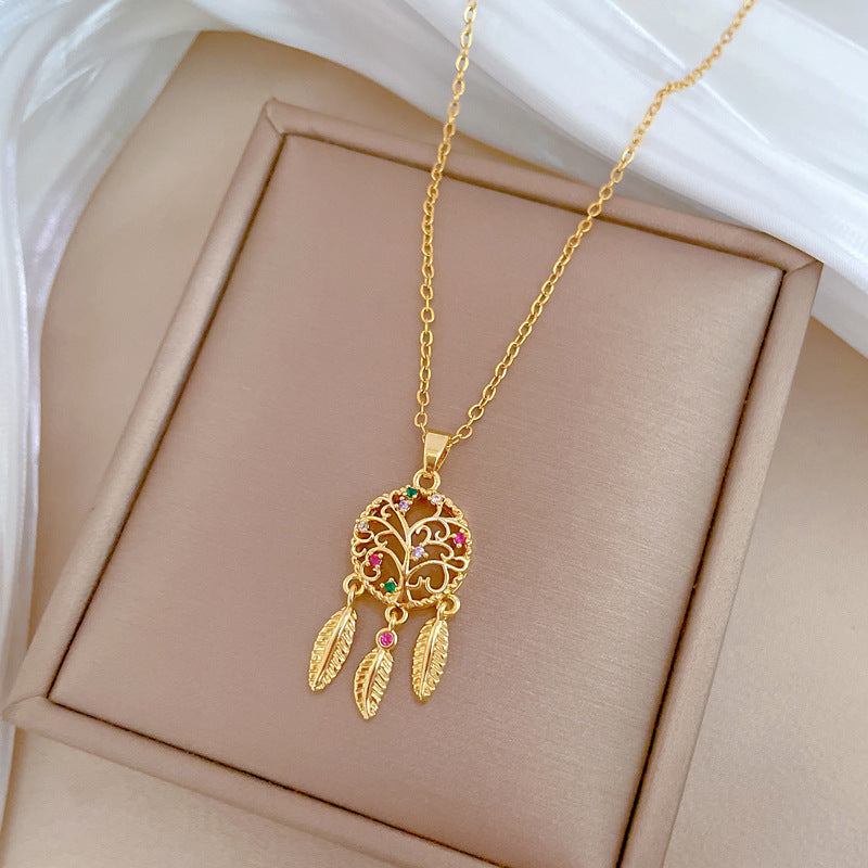 Luxury Sweet Geometric Rhinestone Pendant Necklace in Titanium Steel Chain for Unisex