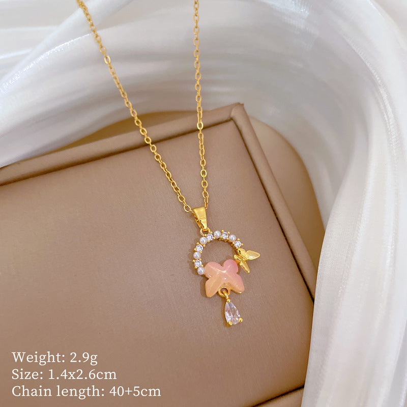 Elegant Pearl Butterfly Pendant Necklace for Women Stainless Steel Delicate Clavicle Chain with Rhinestone Accents Geometric Design
