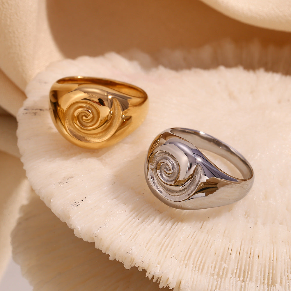 Vintage Geometric Stainless Steel Ring with 18K Gold Plating for Women