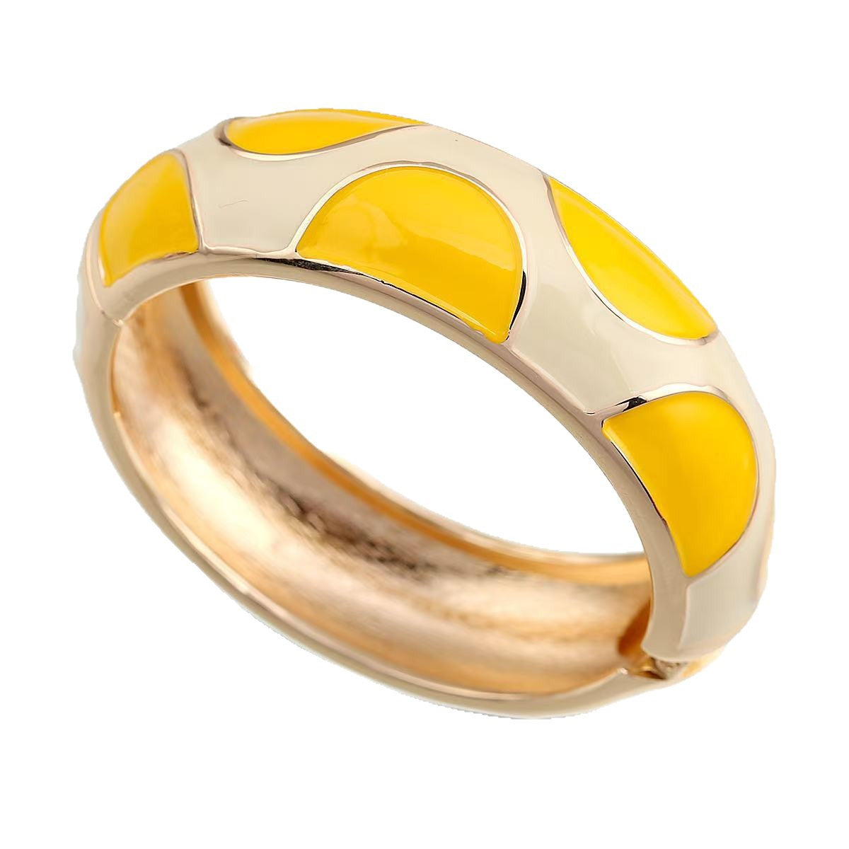 Vintage High Saturation Yellow Drip Oil Plated Alloy Heart Bracelet