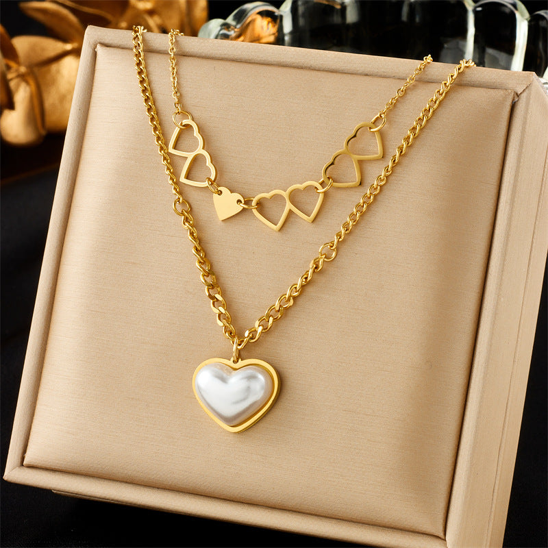 Collana a Strati Minimalista alla Moda con Ciondolo Rotondo a Cuore di Farfalla Ispirato alla Perla e Ciondolo a Ritratto in Acciaio Inossidabile con Finitura Placcata