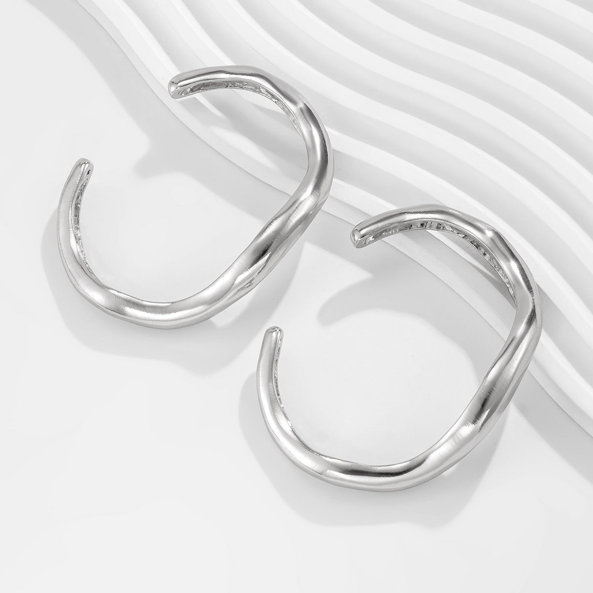 Geometric Irregular Wide Surface Plated Alloy Bangle Bracelet