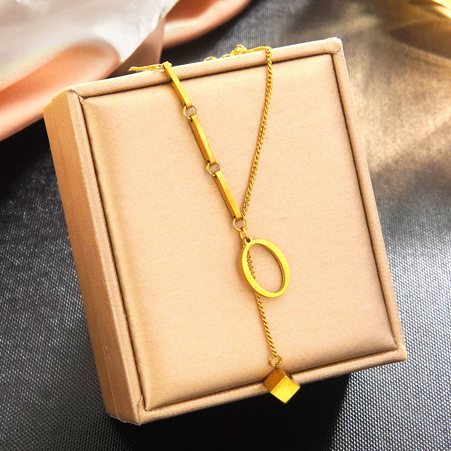Minimalist Elegant 18K Gold Plated Stainless Steel Letter Bracelet