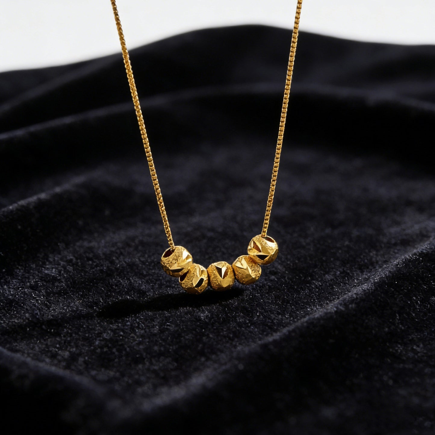 Elegant Geometric Round Stainless Steel PVD Necklace for Women