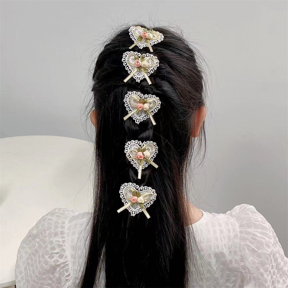 Set di fermagli per capelli per bambini in tessuto con cuore dolce e fiocco floreale