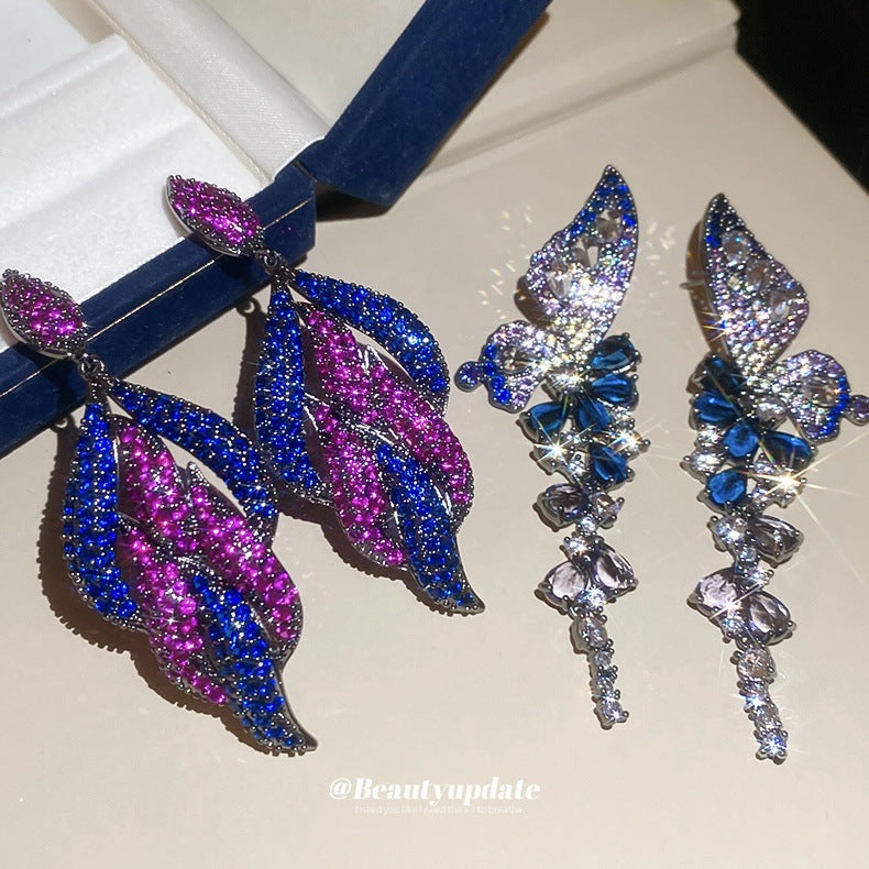 Pendientes de Cobre con Incrustaciones de Circonita en Forma de Gota de Agua Estilo Vintage con Postes de Acero Inoxidable para Mujer