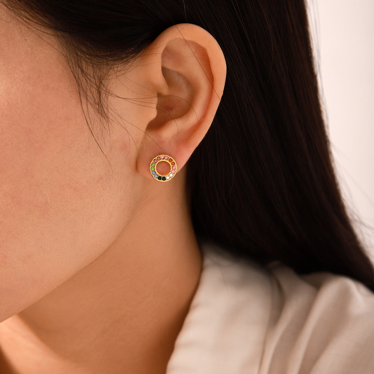 Luxury 18K Gold Plated Geometric Round Stainless Steel Stud Earrings for Women