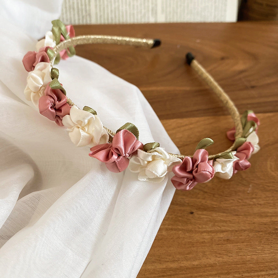 Elegante Fascia per Capelli Floreale in Tessuto da Donna Stile Lusso Leggero Primaverile Accessorio per Capelli Moderno Minimalista per Uso Quotidiano e Pendolarismo in Ufficio