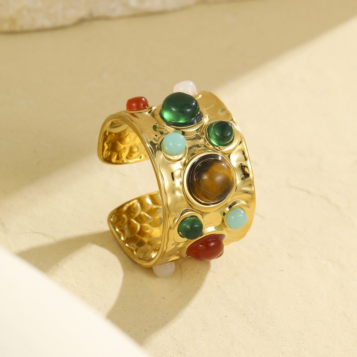 Anillo de acero inoxidable geométrico estilo palacio francés vintage con acabado chapado para mujer