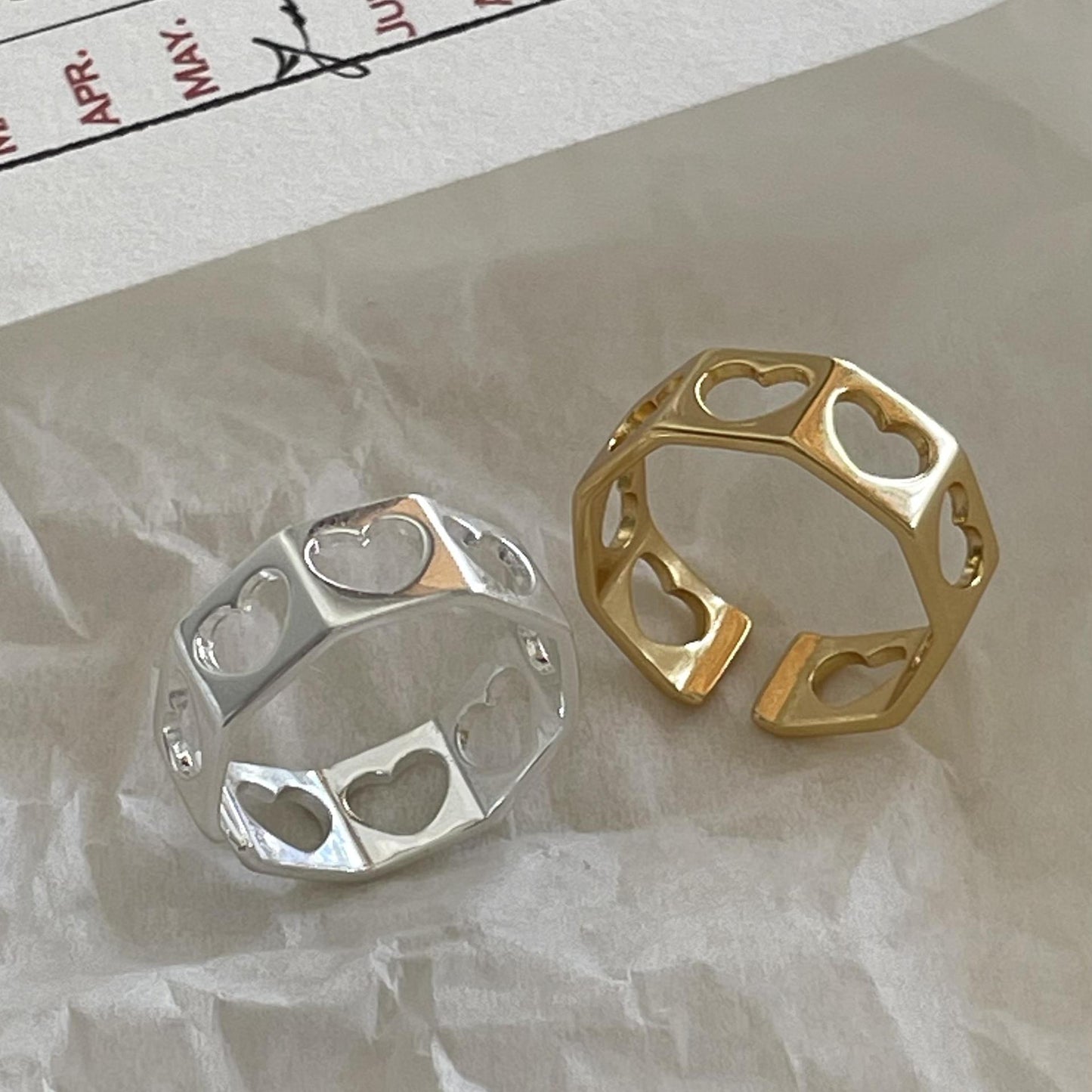 Anillo geométrico minimalista de plata de ley 925 con corazón hueco para mujer