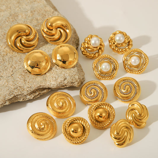 Orecchini a spirale geometrica in acciaio al titanio con placcatura in oro 18K e perle per donna