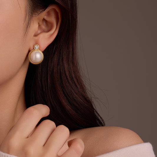 Orecchini a Perno Tondi Geometrici in Stile Vintage con Perle, in Acciaio Inossidabile Placcato Oro, da Donna