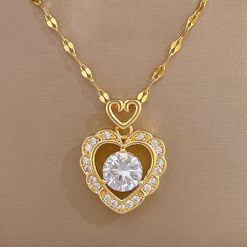 Luxury Titanium Steel Heart-Shaped Full Rhinestone Pendant Necklace for Women, Elegant Clavicle Chain for Wedding, Banquet, and Special Occasions