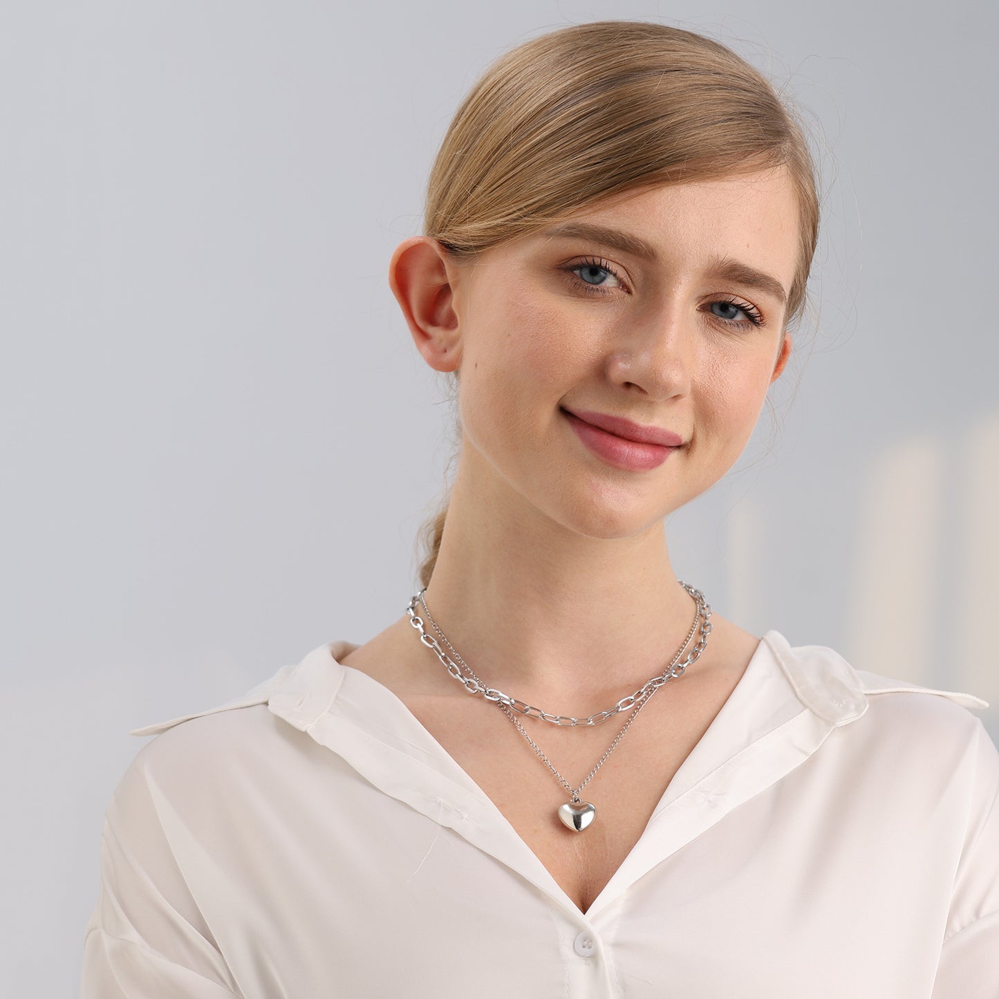 Minimalist Double-Layer Heart Pendant Necklace for Women with Geometric Shape Alloy Chain and Electroplated Finish