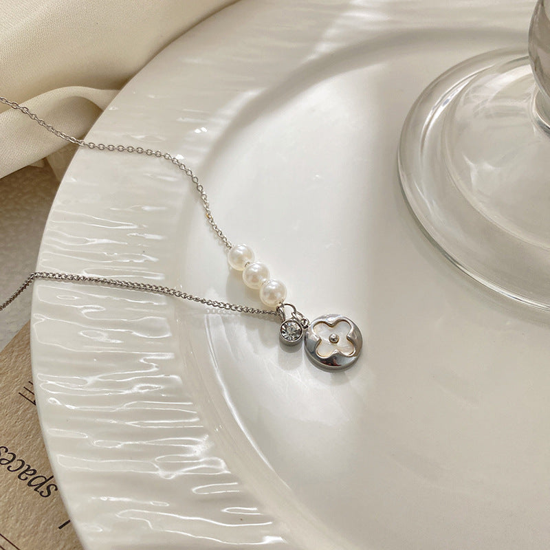 Elegant Gold Plated Titanium Steel Necklace with Micro-set Cubic Zirconia and Pearl for Unisex