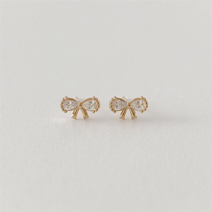 Pendientes de Plata de Ley 925 Minimalistas con Circonitas Cúbicas Geométricas