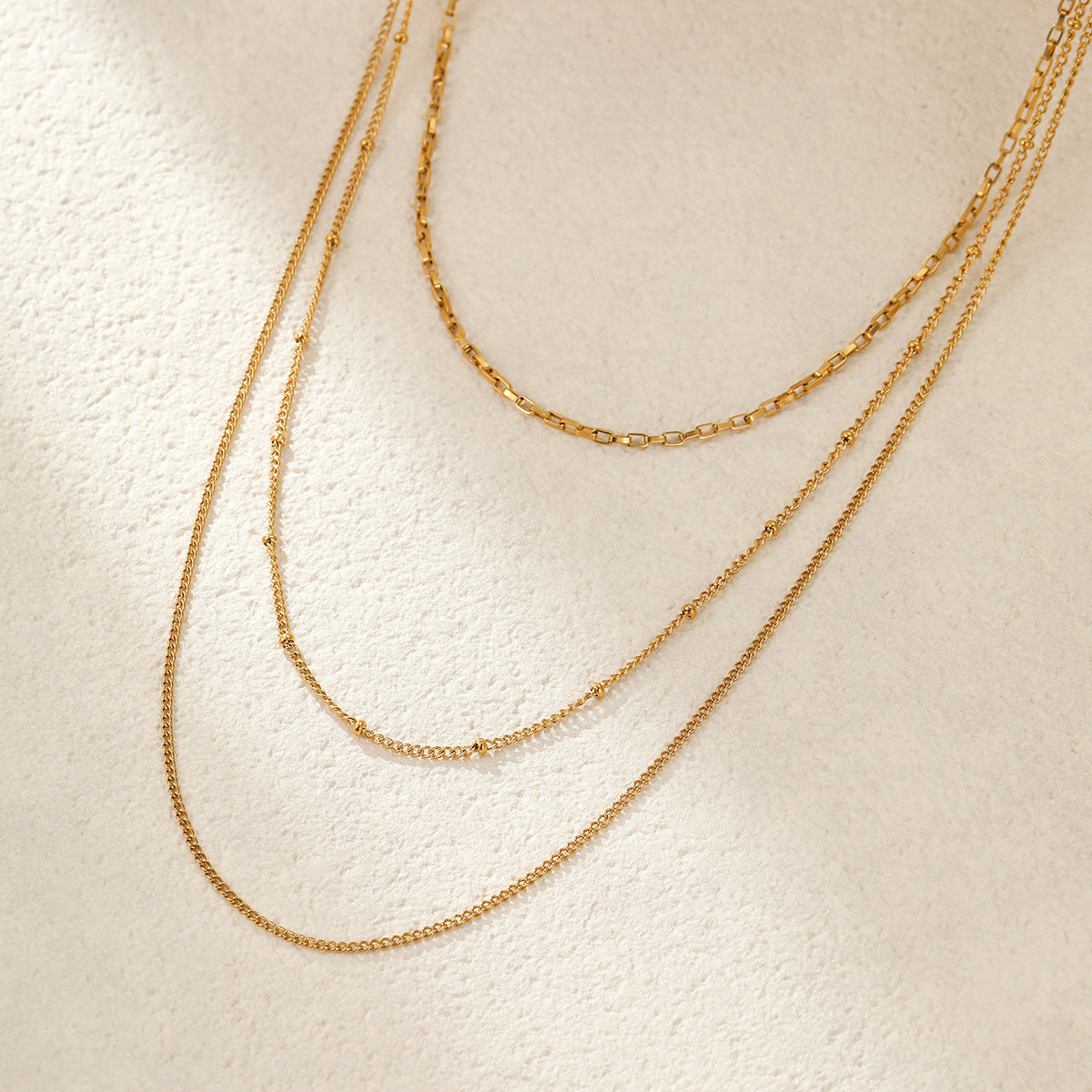 Collar Delicado de Acero Inoxidable Geométrico Minimalista Chapado en Oro de 18K Multicapa para Mujer