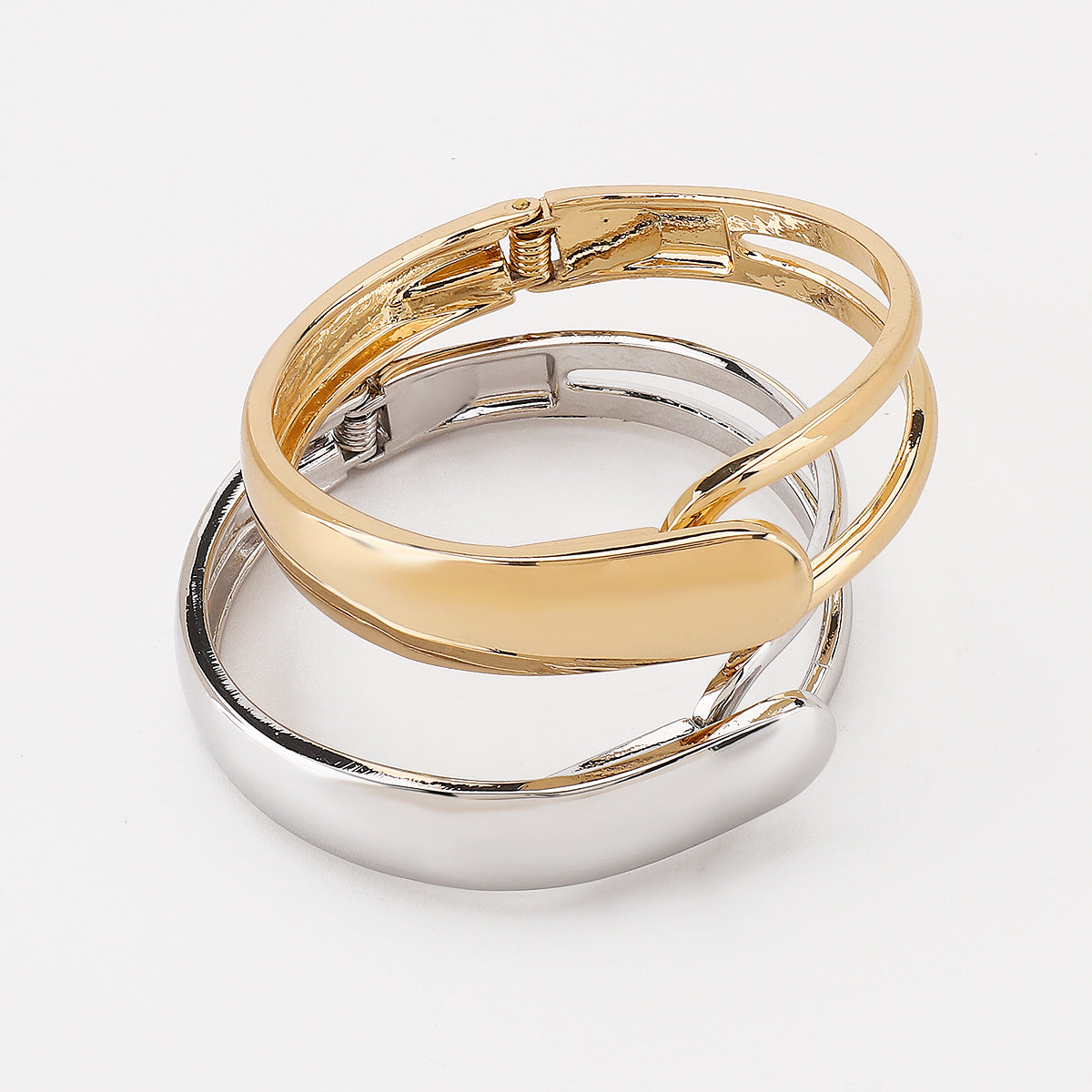 Pulsera minimalista de aleación geométrica con acabado chapado para parejas, brazalete moderno y discreto