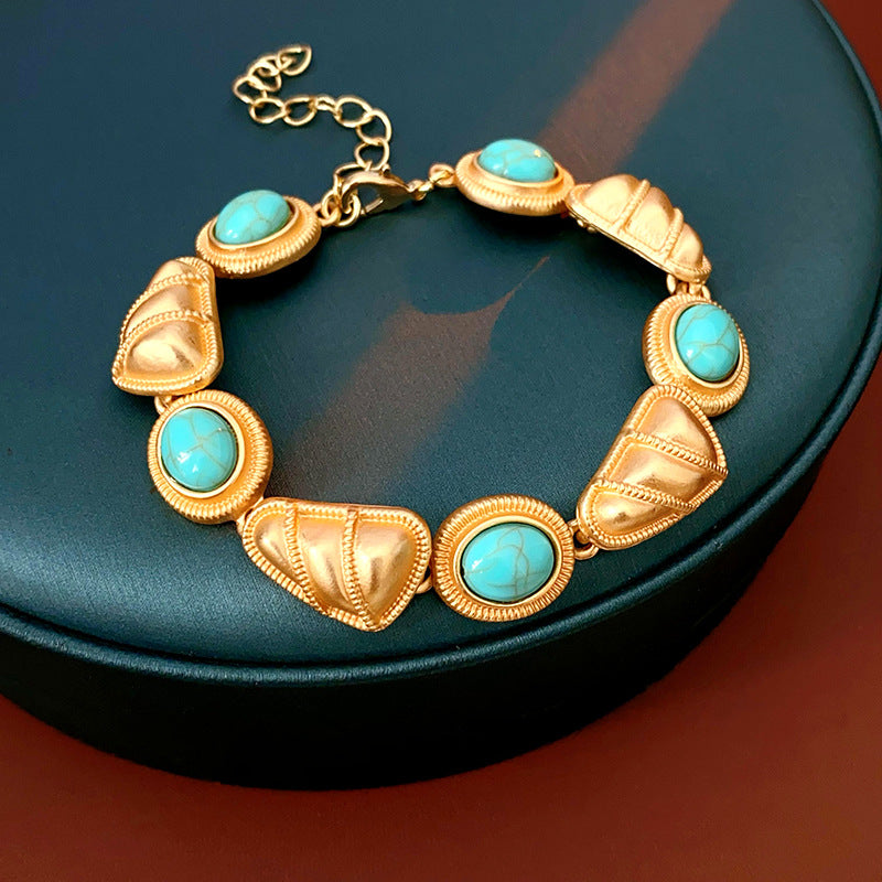 Vintage Style Triangular Alloy Pendant Necklace Set with Earrings and Bracelet Electroplated for Women