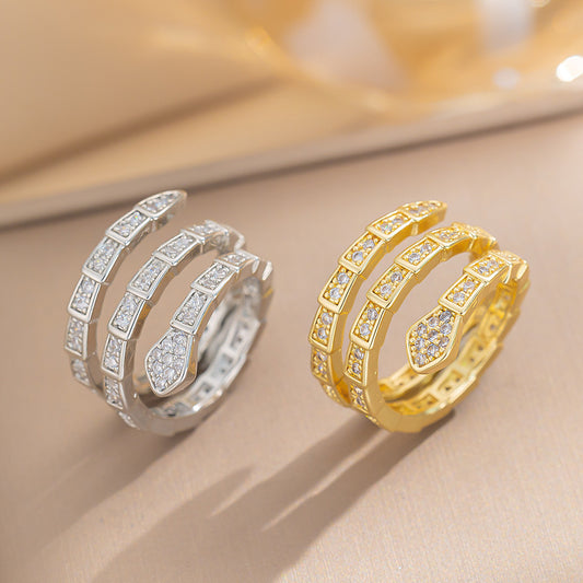 Luxury Snake-Shaped Adjustable Ring for Women in Brass with 18K Gold Plating and Rhinestone Inlay