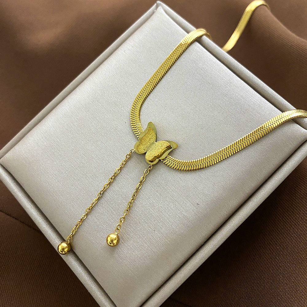 Minimalist Animal-Shaped Titanium Steel Plated Clavicle Necklace for Women