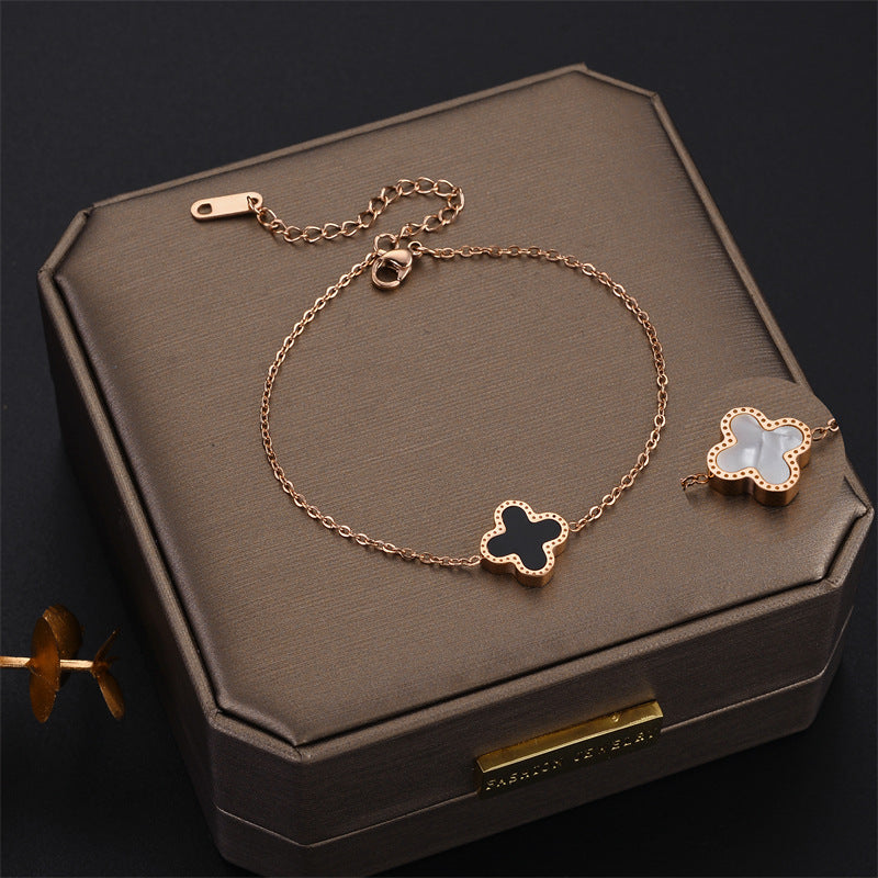 Cartoon Style Four-Leaf Clover Bracelet for Women in Titanium Steel with 18K Rose Gold Plating