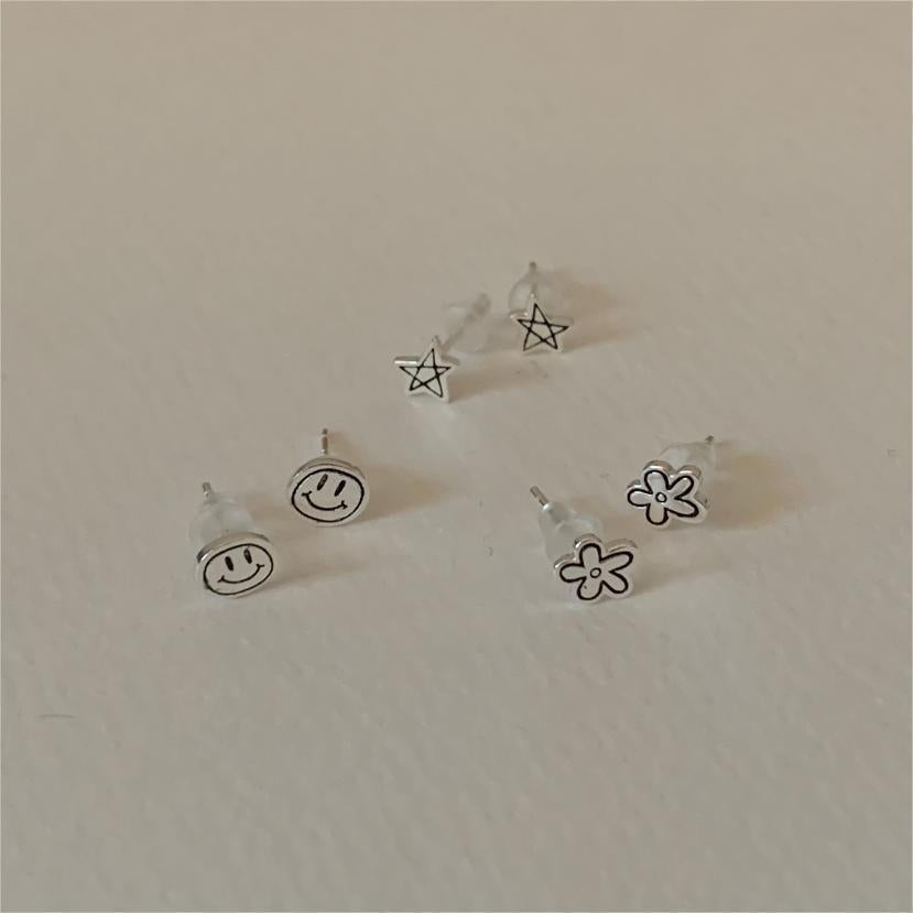 Minimalist Smile Star Flower Earrings in 925 Sterling Silver with Plated Finish